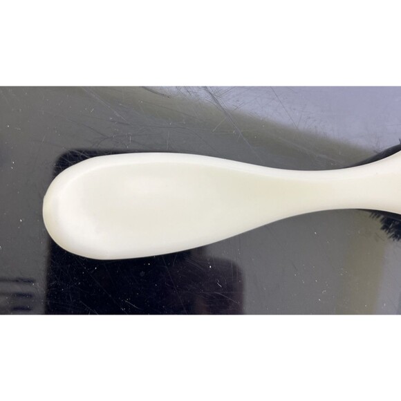 Vintage White Nylon Hair Brush Plastic Firm Bristles Number 2 - Picture 6 of 7